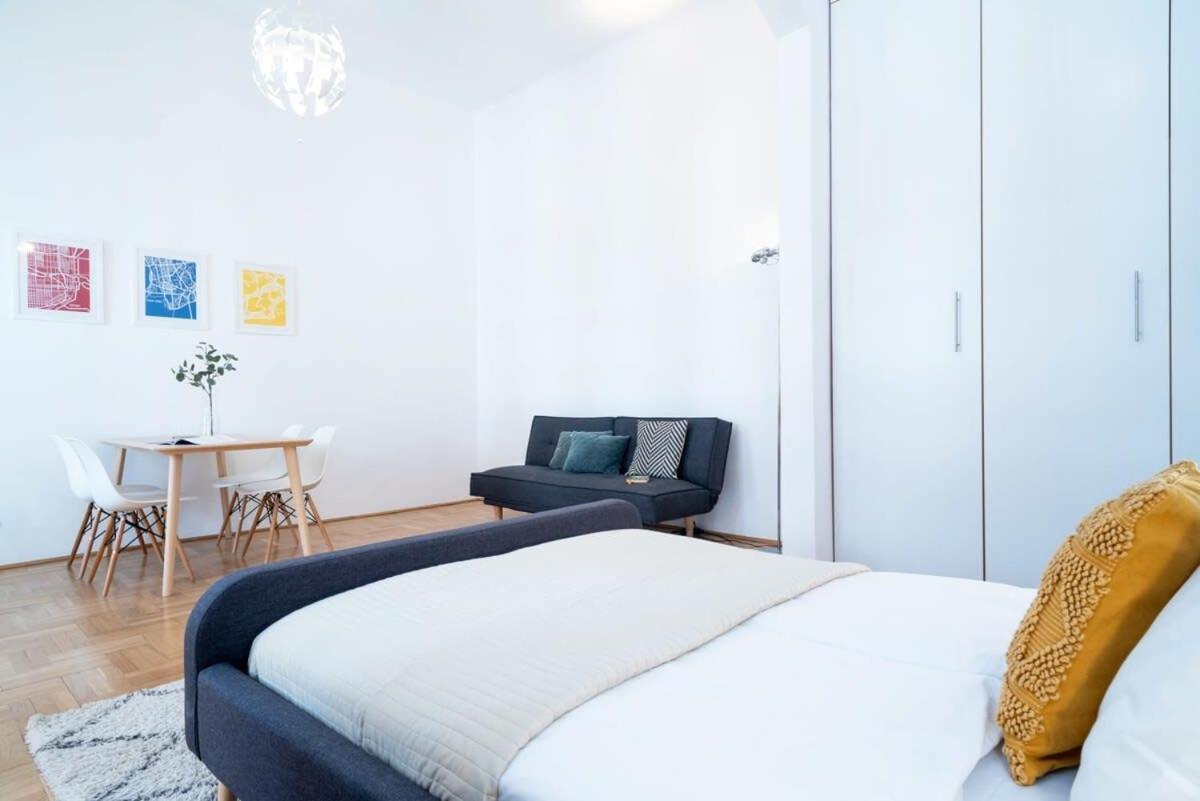 Lovely Downtown Apartment Close To The Basilica Budapest Ngoại thất bức ảnh