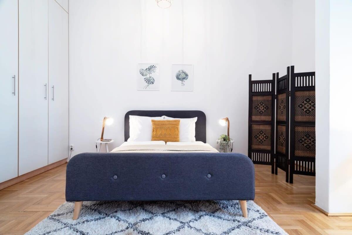 Lovely Downtown Apartment Close To The Basilica Budapest Ngoại thất bức ảnh
