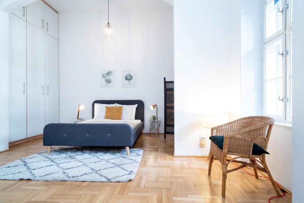 Lovely Downtown Apartment Close To The Basilica Budapest Ngoại thất bức ảnh