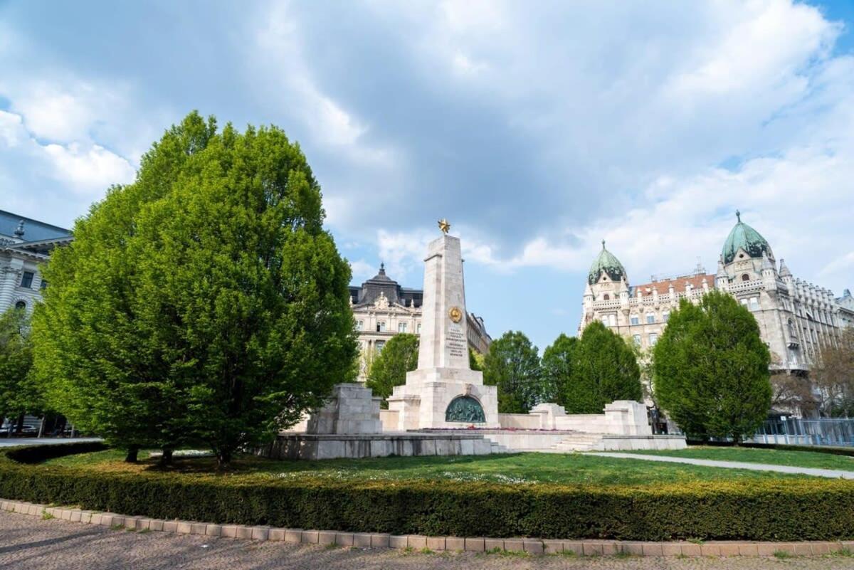 Lovely Downtown Apartment Close To The Basilica Budapest Ngoại thất bức ảnh